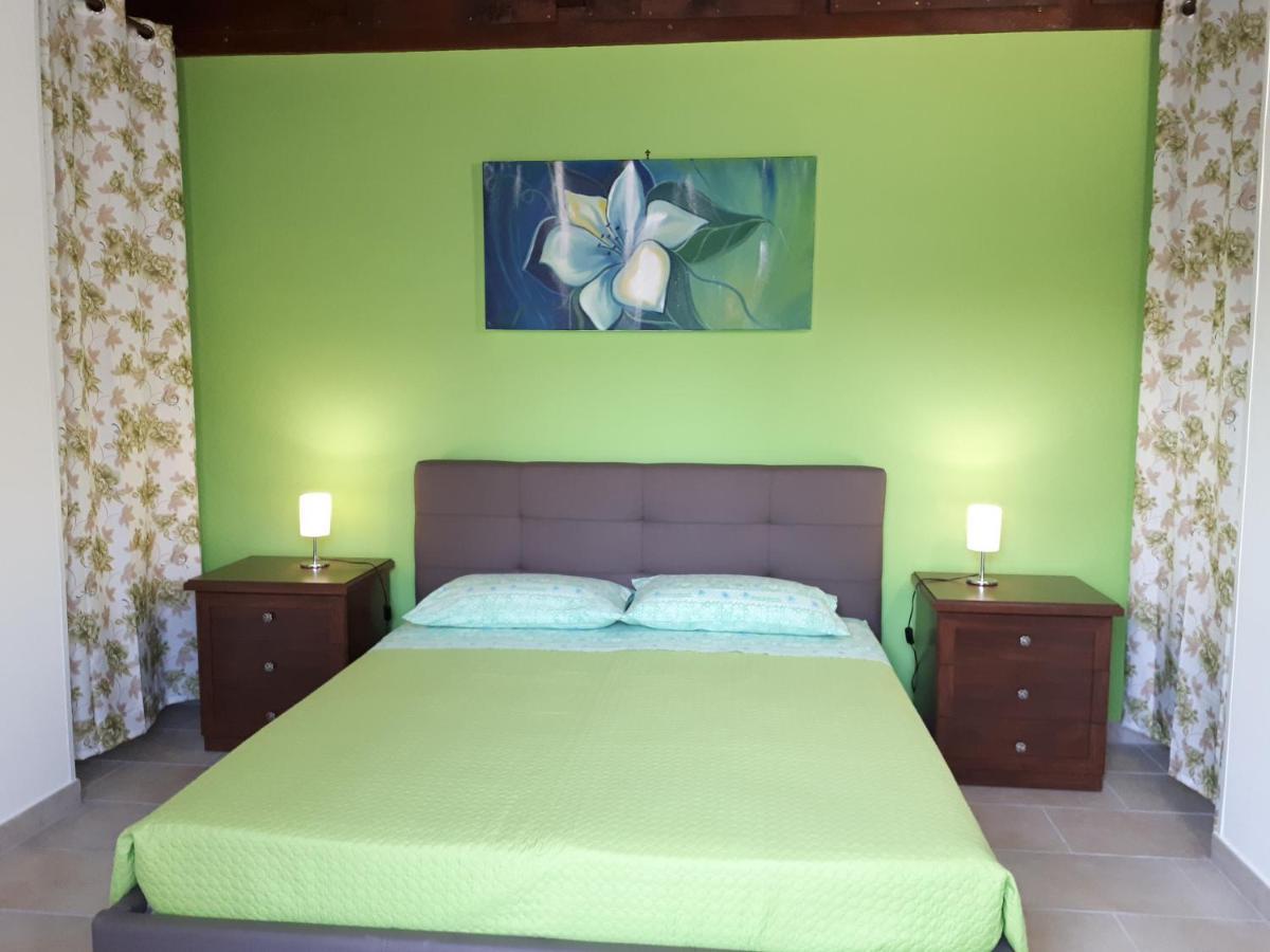 Hotel Oltremare à Vignacastrisi Extérieur photo