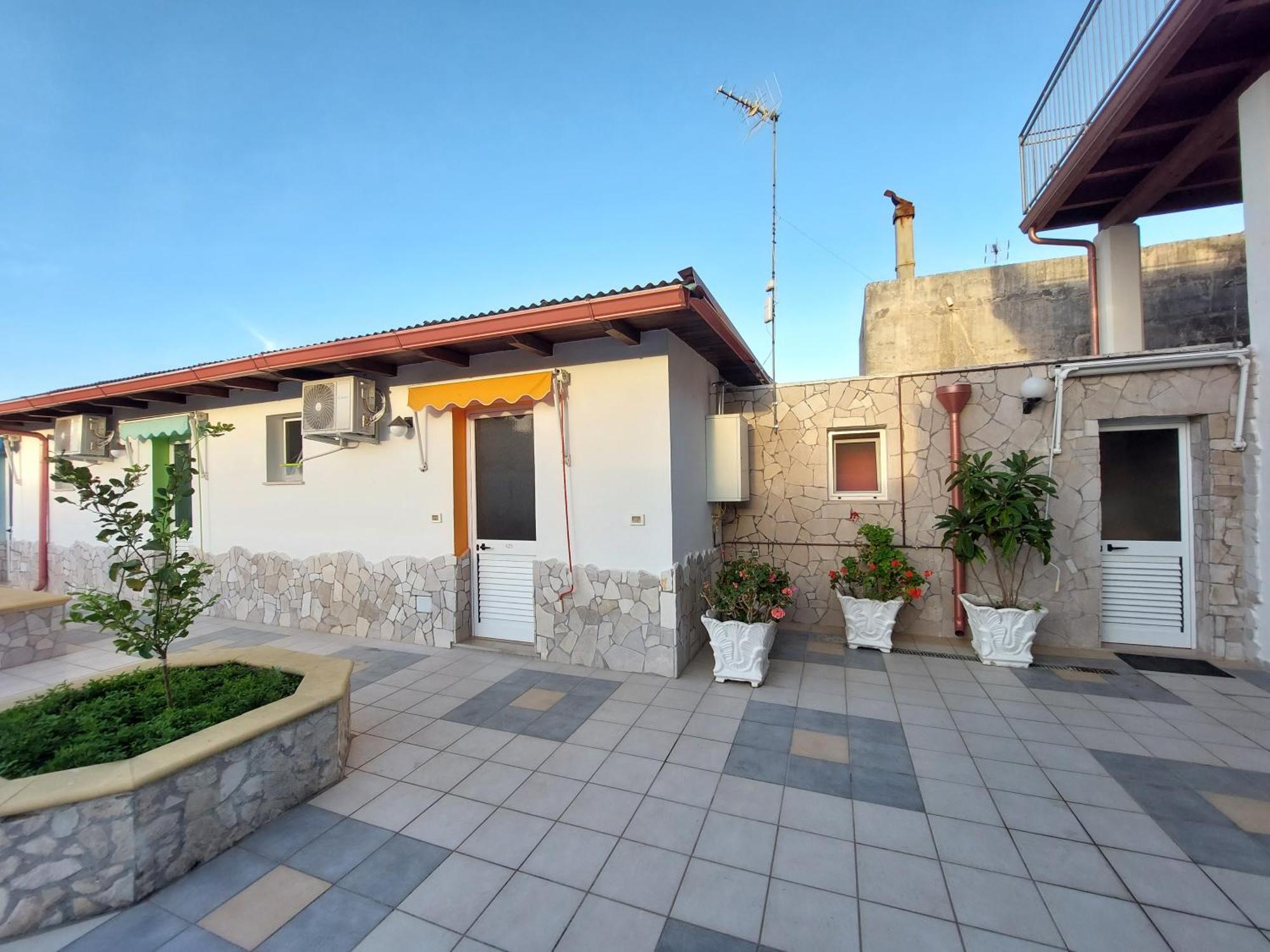 Hotel Oltremare à Vignacastrisi Extérieur photo